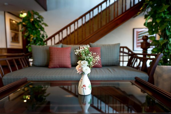 Unlock the Secrets of Perfect Roast Duck: Expert Techniques with Orange and Star Anise Flair